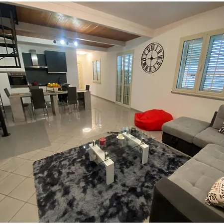 Apartment Mario's *